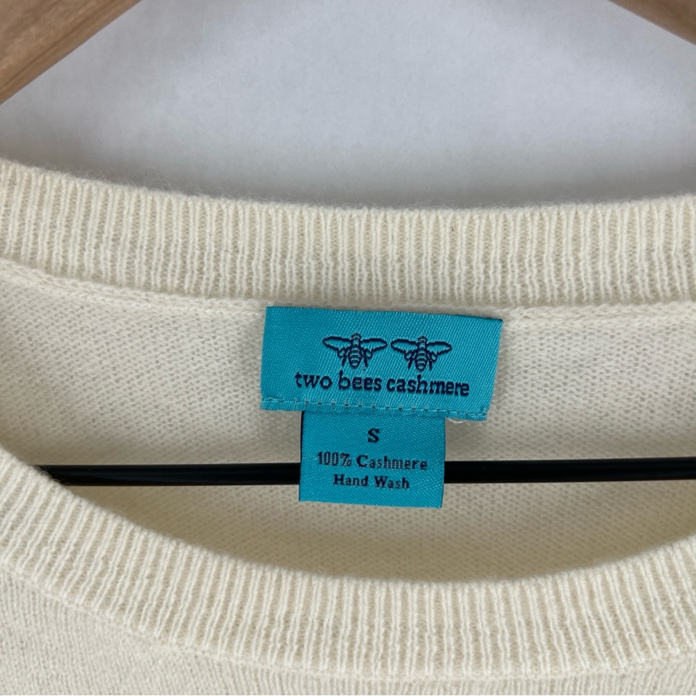 Two Bees Cashmere Intarsia Hydrangea Long Sleeve Sweater Soft‎ Luxury Size S - Picture 2 of 11